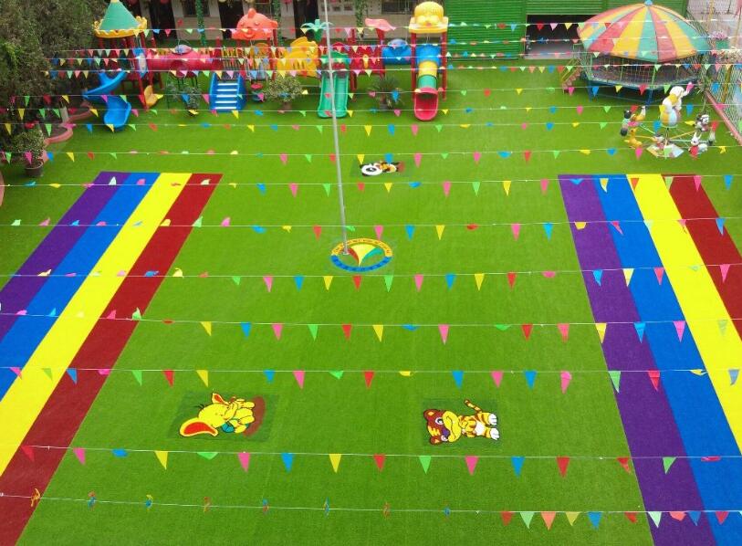 為什么人造草坪可以代替自然草成為幼兒園新寵呢？