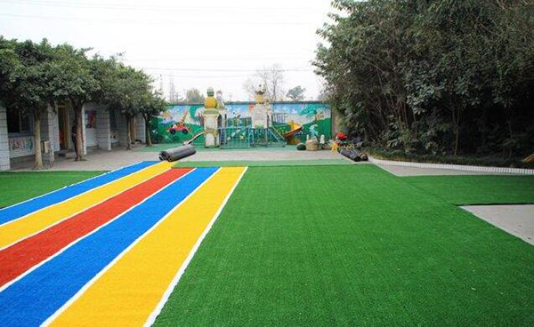 專業(yè)解讀常用的人造草坪是否存在環(huán)保問題