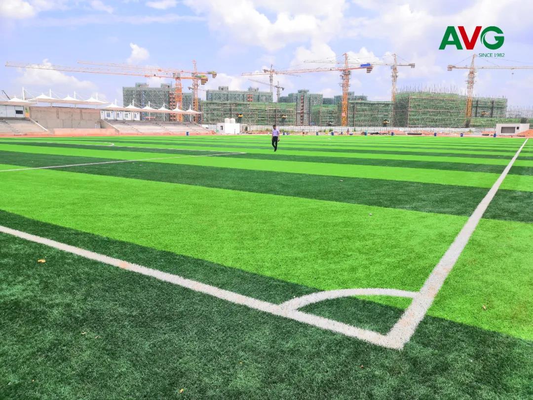 如今我們談論校園足球時，更多地是談論什么？