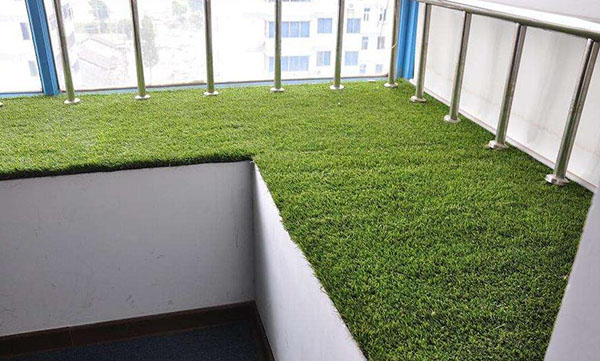 <a href='/product/' class='keys' title='點(diǎn)擊查看關(guān)于人造草的相關(guān)信息' target='_blank'>人造草</a>坪地毯3